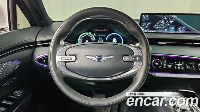 Genesis GV70 2021 — photo 13
