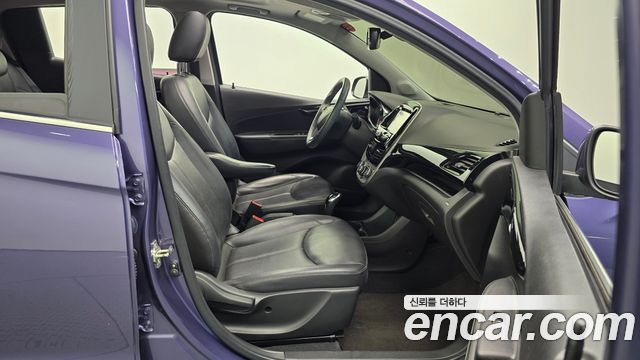 Chevrolet Korea Spark 2016 — photo 11