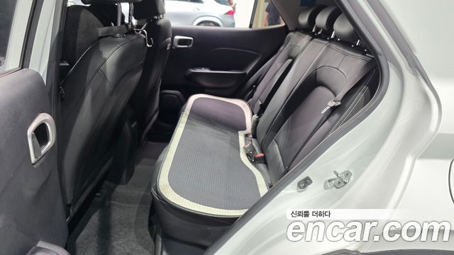 Hyundai Venue 2022 — photo 17