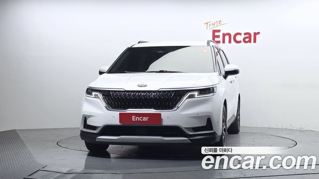 Kia Canival 2021 — photo 3
