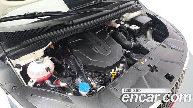 Kia Canival 2021 — photo 6
