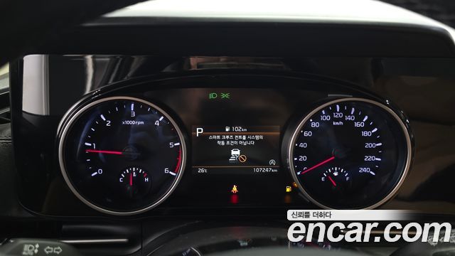 Kia Canival 2021 — photo 11
