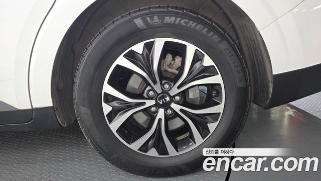 Kia Canival 2021 — photo 7