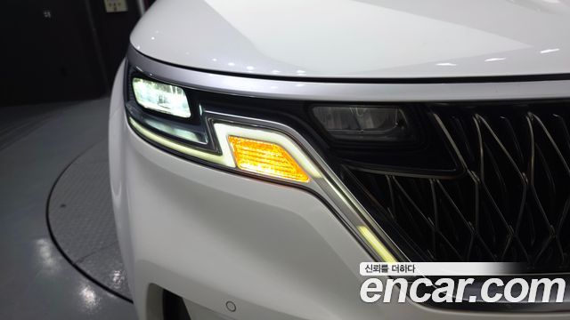 Kia Canival 2021 — photo 8