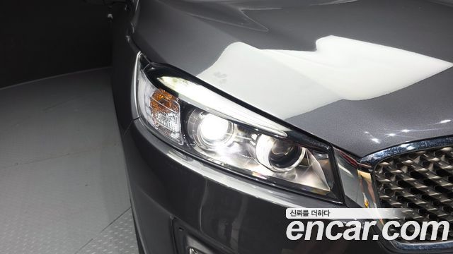Kia Sorento 2016 — photo 8