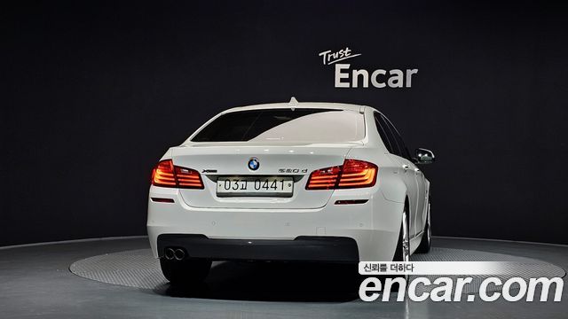 BMW 5-Series 2016 — photo 4