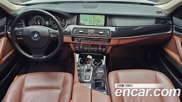 BMW 5-Series 2016 — photo 7