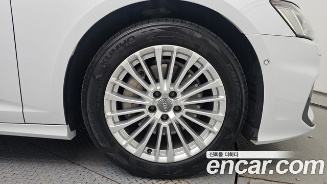 Audi A6 2020 — photo 7