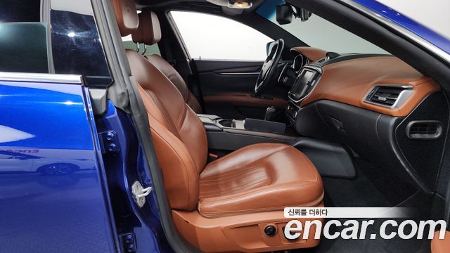 Maserati Ghibli 2014 — photo 11