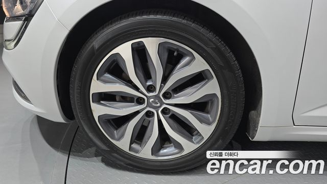 Renault Korea SM6 2016 — photo 5