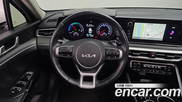 Kia K5 2023 — photo 13