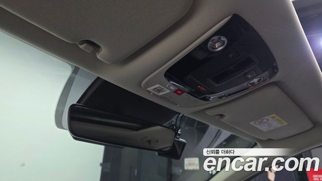 Kia K5 2023 — photo 17