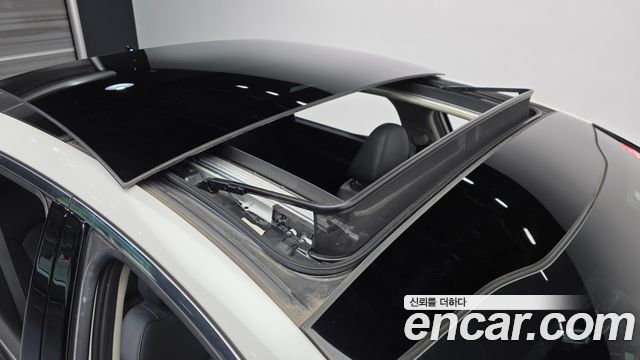 Kia K5 2023 — photo 19
