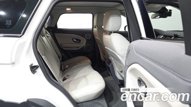 Land Rover Range Rover Evoque 2016 — photo 12