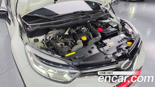 Renault Korea QM3 2019 — photo 6