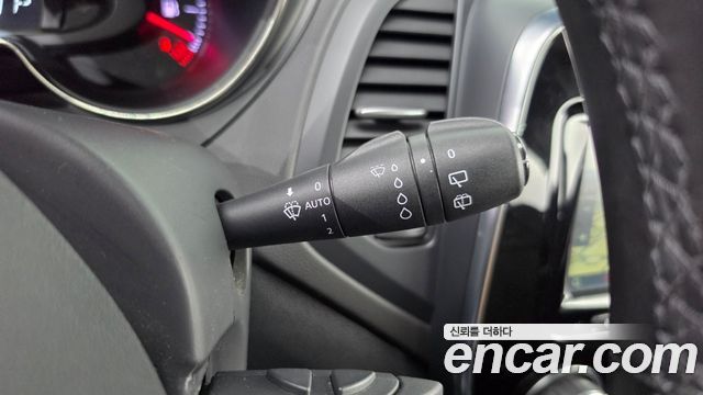 Renault Korea QM3 2019 — photo 18