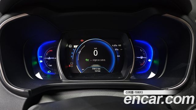 Renault Korea QM6 2022 — photo 11