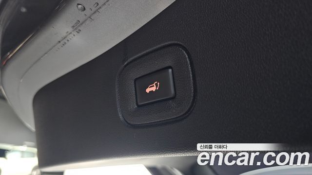Renault Korea QM6 2022 — photo 23