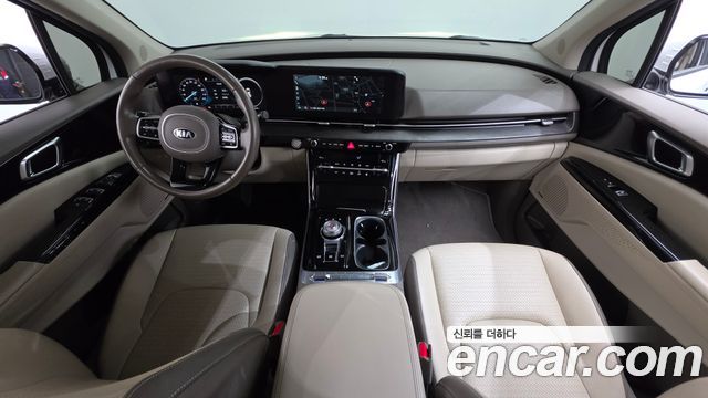 Kia Canival 2021 — photo 10