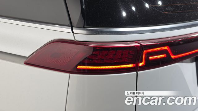 Kia Canival 2021 — photo 9