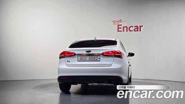 Kia K3 2018 — photo 4