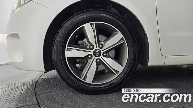 Kia K3 2018 — photo 5