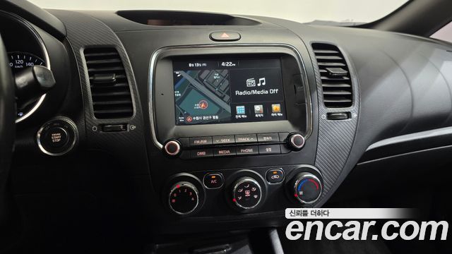 Kia K3 2018 — photo 12