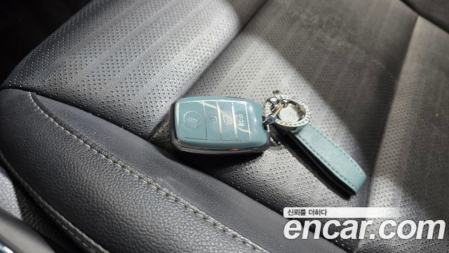 Kia K3 2018 — photo 16
