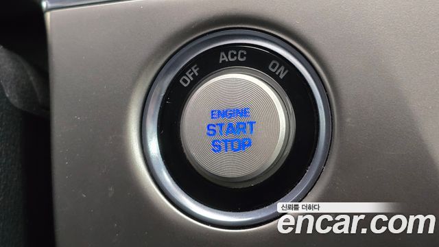 Hyundai Sonata 2017 — photo 22