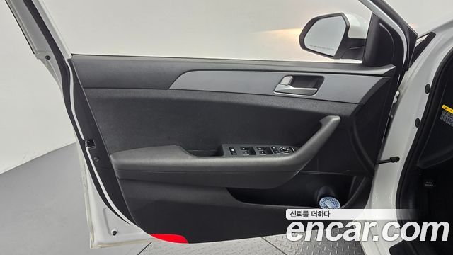 Hyundai Sonata 2017 — photo 14
