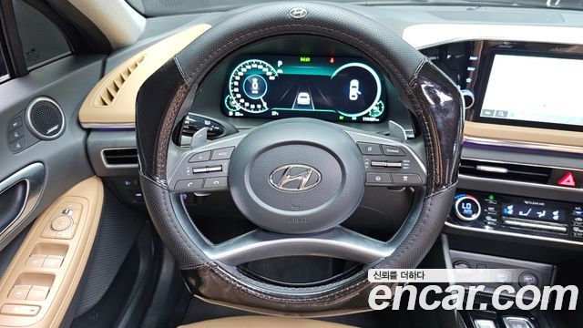 Hyundai Sonata 2021 — photo 18