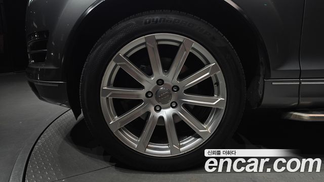 Audi Q7 2014 — photo 5