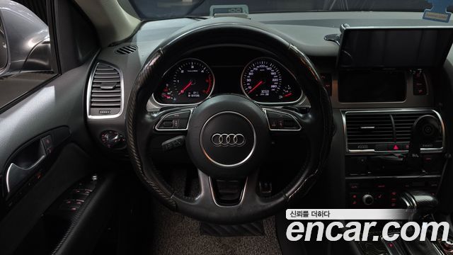 Audi Q7 2014 — photo 13