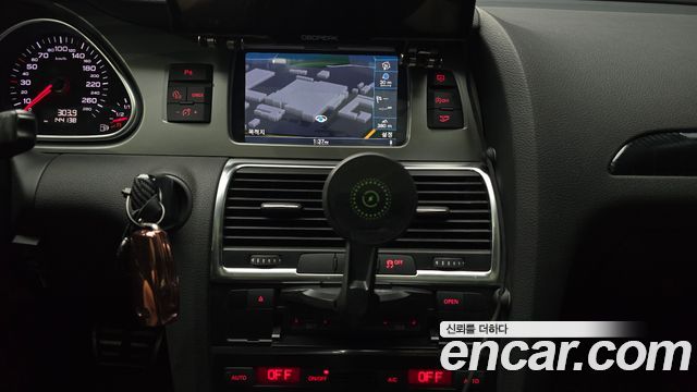Audi Q7 2014 — photo 14