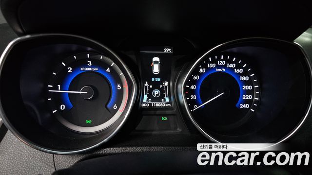 Hyundai i30 2014 — photo 11