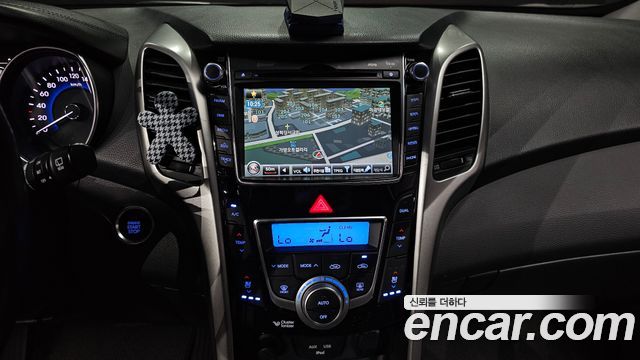 Hyundai i30 2014 — photo 20