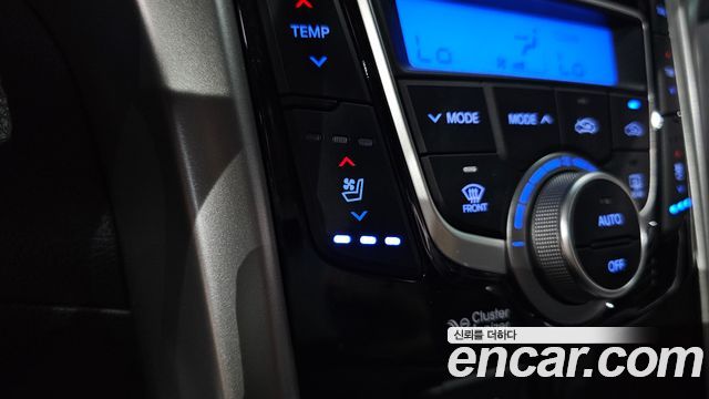 Hyundai i30 2014 — photo 23