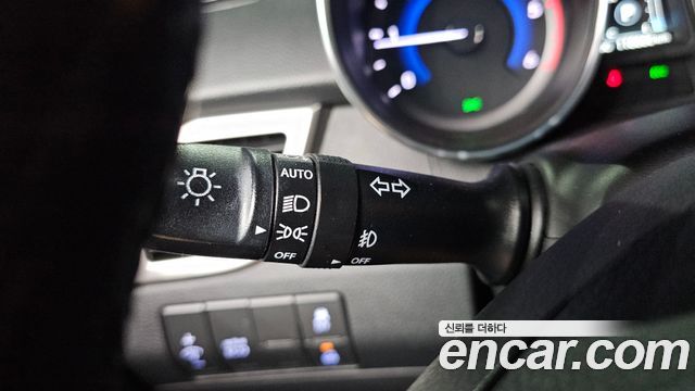 Hyundai i30 2014 — photo 28