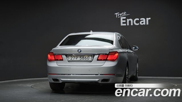 BMW 7-Series 2013 — photo 4