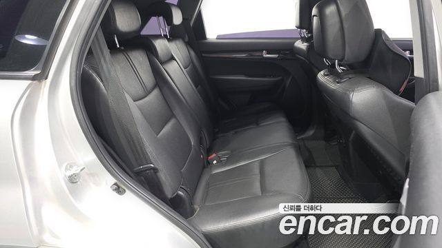 Kia Sorento 2010 — photo 18