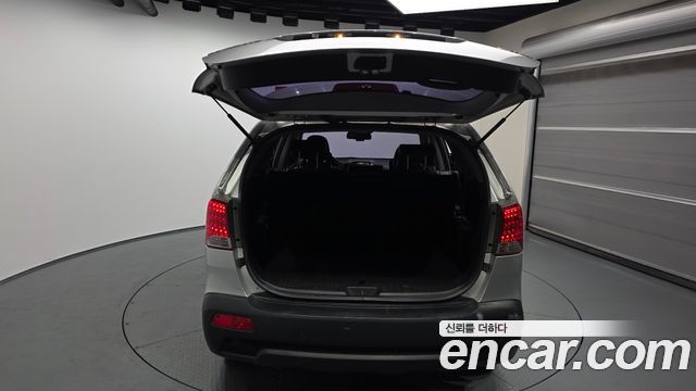 Kia Sorento 2010 — photo 26