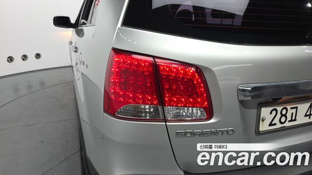 Kia Sorento 2010 — photo 9
