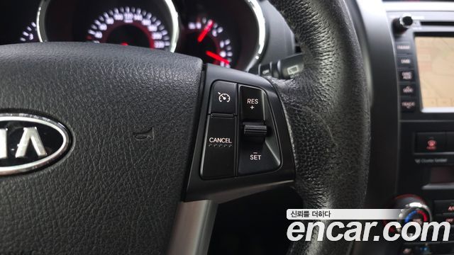 Kia Sorento 2010 — photo 31