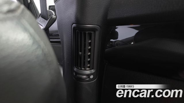 Kia Sorento 2010 — photo 32