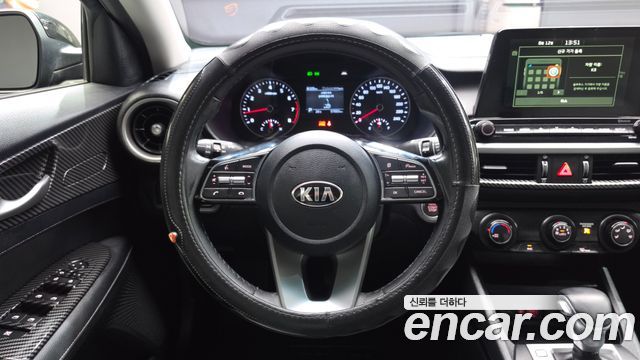 Kia K3 2019 — photo 13