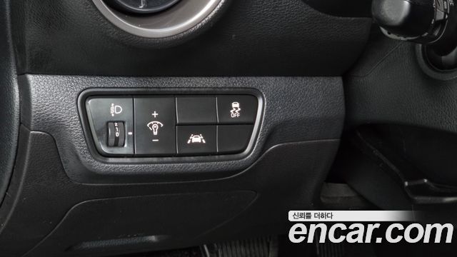 Kia K3 2019 — photo 16