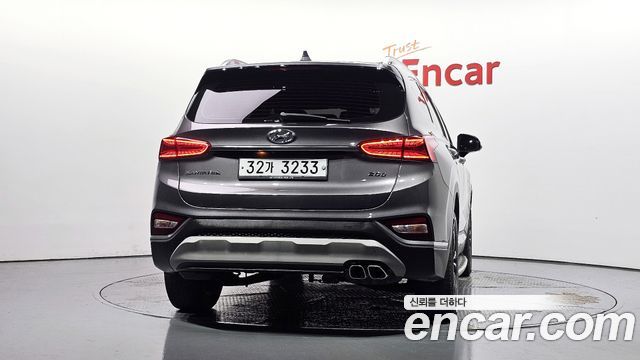 Hyundai Santafe 2019 — photo 4