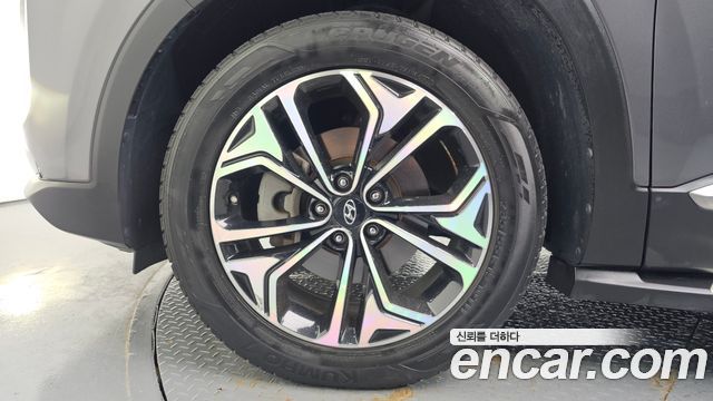 Hyundai Santafe 2019 — photo 5