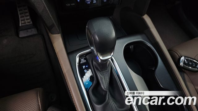 Hyundai Santafe 2019 — photo 12