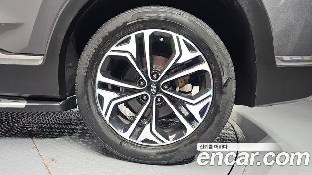 Hyundai Santafe 2019 — photo 7